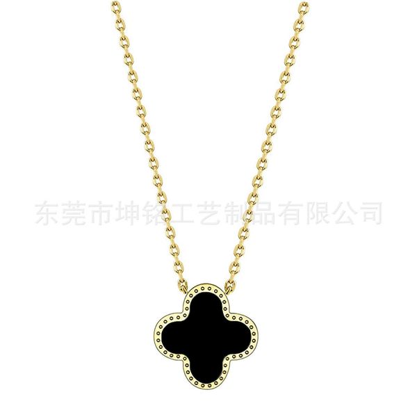 

simple and fashionable stainless steel clover necklace collarbone chain, Silver
