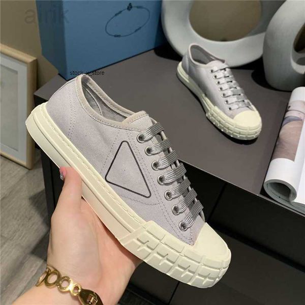 

designers women shoes low-cotton canvas nylon sneakers rubber printed trainers causal shoe, Black