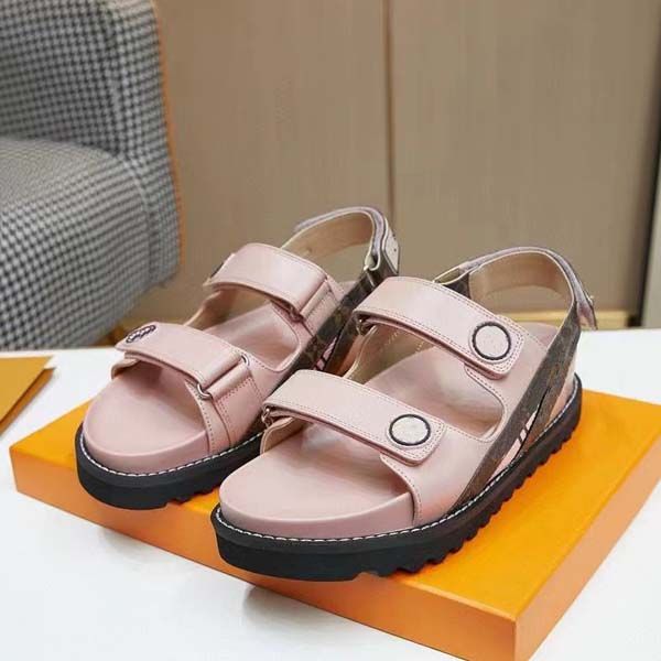 

level woman sandals luxury crystal calf leather classic presbyopia casual slipper designer women platform sandal size 35-42 with box, Black