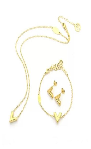 

luxury jewelry designer women letter v necklace stainless steel gold silver earrings bracelets and suits fashion ins star style4156187