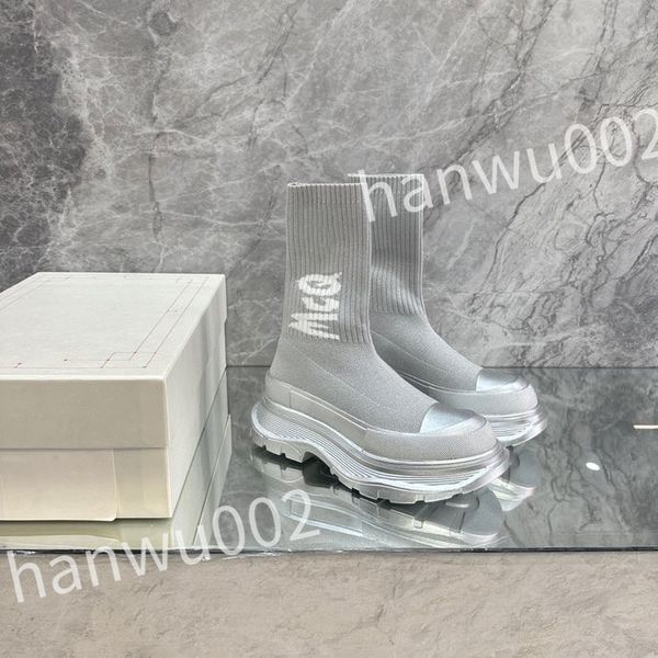 

designer men casual shoes boots womens graffiti sneakers luxurys designers trainers flats platform white black leather