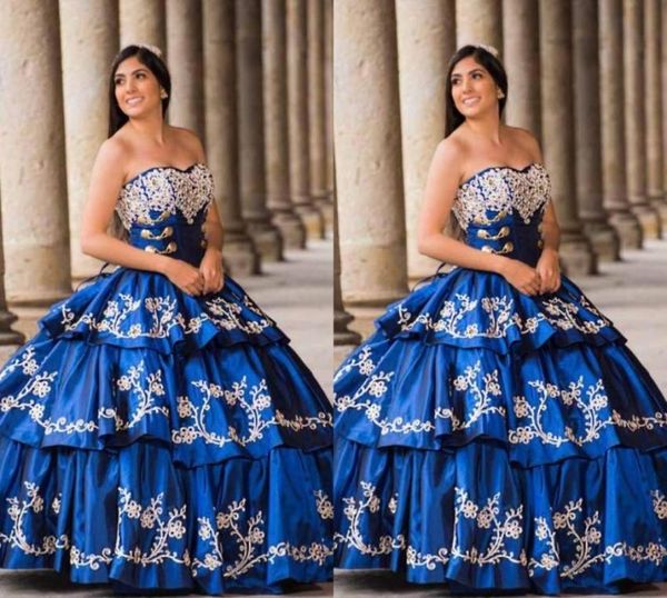 

2022 puffy embroidered prom sweet 16 dresses vestions de quinceanera strapless crystal satin princess layers ball gowns corset9314602, Blue;red