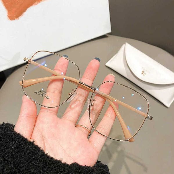 

20% off for luxury designers selling type can be equipped with myopia anti blue light square large plate leg spectacle frame for women 31128, White;black