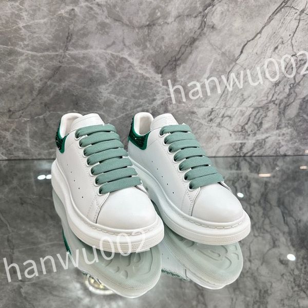 

2023 new r luxury fashion women casual shoes platform mens outdoor fashion printing men women, Black