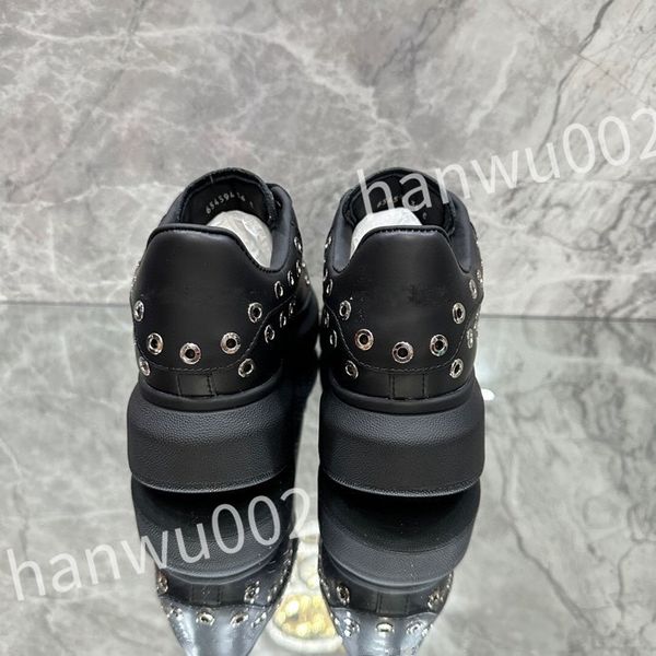 

2023 new men casual shoes boots womens graffiti sneakers luxurys designers trainers flats platform white black leather