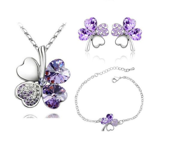 

wholesale cross game style pendant necklace ear studs bracelet 3pcs sets inlaid rhinestone crystal twinkle decorate adjeustable length ameri, Silver