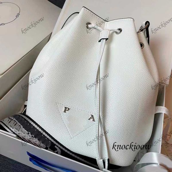 

r handbag beach bag shopping bag shoulder bucket bag crossbody 2023 new designer bag genuine leather bag wallet large capacity bag 230406