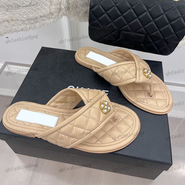 

womens flat slippers designer women's flat sandals flip-flops thong leather hardware metal camellia buckle casual shoes outdoor beach s, Black