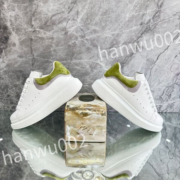 

2023 casual shoes women travel leather lace-up sneaker cowhide fashion lady flat designer running trainers letters woman shoe men gym sneake, Black