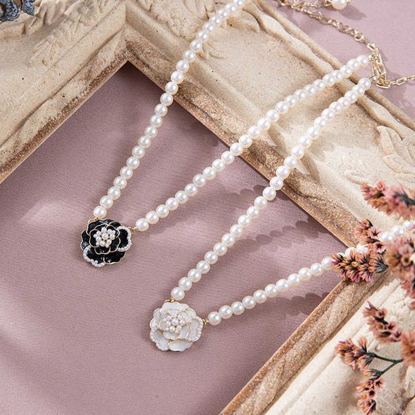 

pendant s strands strings small wind fragrant grandma korean version black and white camellia light luxury pearl women's necklace brace, Silver
