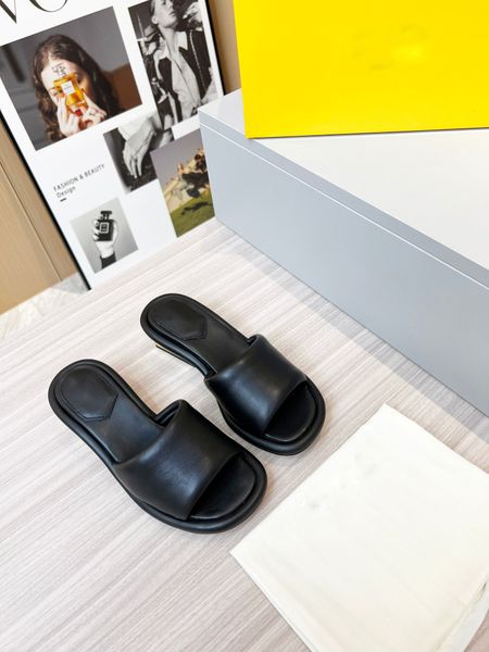 

women's slippers baguette black napa leather sandals with metallic pattern high heel open-toe sandals