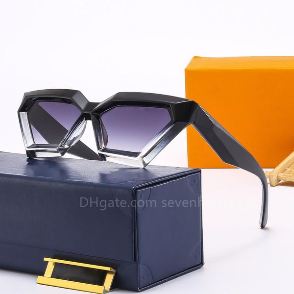 

cool sunglasses fashion runway style sunglasses, White;black