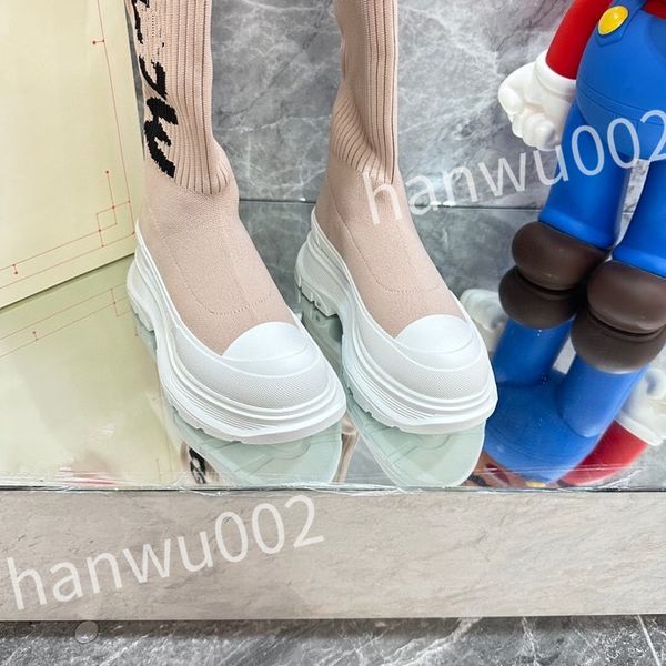 

2023 new luxury designer men women sneakers high booties bottom increase dark mens canvas casual board retro shoe, Black