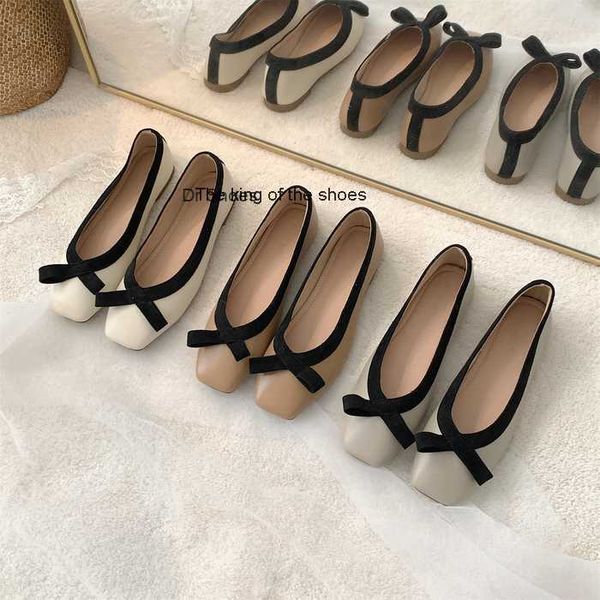 

dress shoes women s square toe small fragrant shallow mouth temperament french scoop soft bottom flat 221130, Black