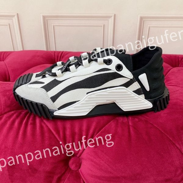 

new luxury calfskin women sneakers shoes white black leather trainers famous comfort outdoor trainers men's casual walking