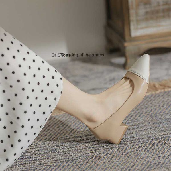 

dress shoes small fragrant single shoes women's 2022 leather color contrast pointed shallow mouth spring and autumn new thick heel shoe, Black