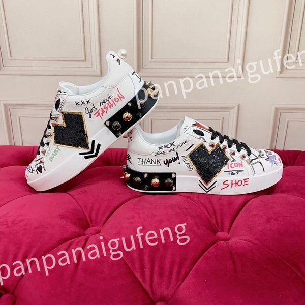 

2023 new classic color mens casual shoes hiking sports shoes couple walking street p fashion shoes mens or women high grade shoes, Black