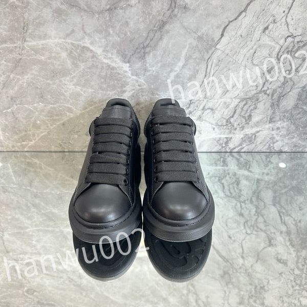 

2023 designers women men casual shoes retro trainers black white sneakers jogging hiking sneakers