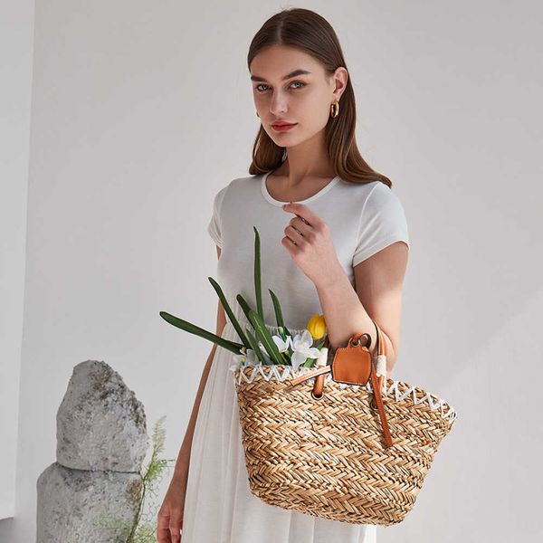 

spring and summer new popular woven women's bag cute large capacity vacation beach cabbage basket women's bag 230406