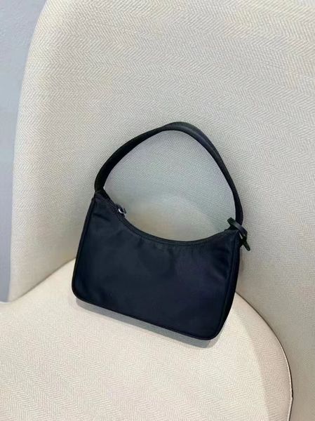 

new style tote bag designer bag handbag handbag cross shoulder fashion purse underarm bag women's nylon handbag03