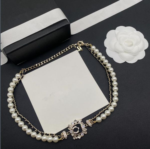 

pendant necklaces luxury decoration brand, fashionable and fashionable, versatile diamond inlaid pearl letter necklace, Silver