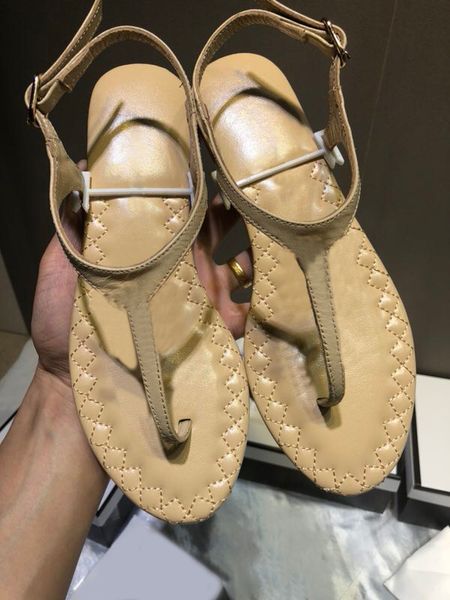 

women flat sandals slippers stylish classic lambskin causal thong flip flops shoes summer designer luxury fashion pool beach outdoors slippe, Black