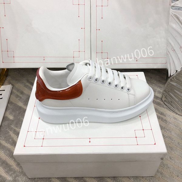 

women designer casual shoes sneaker mens sneakers white black green triple pink sail chicago kentucky mens sports platform shoes2023