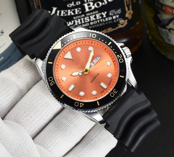 

seik wrist watches for men 2023 mens watches three needles quartz watch luxury brand dual calendar function clock fashion rubber strap montr, Slivery;golden