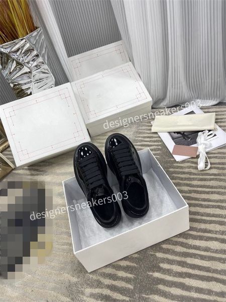 

new designer women men travel leather lace-up sneaker fashion lady running trainers letters woman shoe flat printed gym sneakers2023, Black