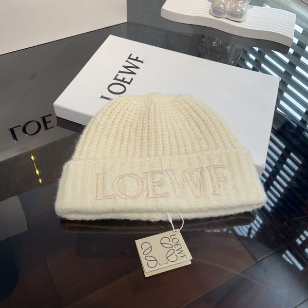 

Classic bonnet Beanie Cashmere Knitted Loewf Women's Designer Beanie Cap Winter Men's Woollen Woven Thermal Hat