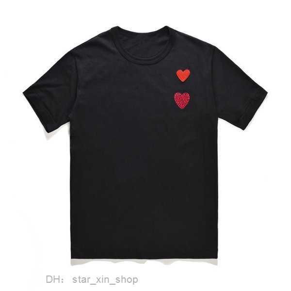 

t-shirts play fashion mens cdg t designer red heart casual women commes des shirts badge quanlity tshirts cotton embroidery short sleeve sum, White;black