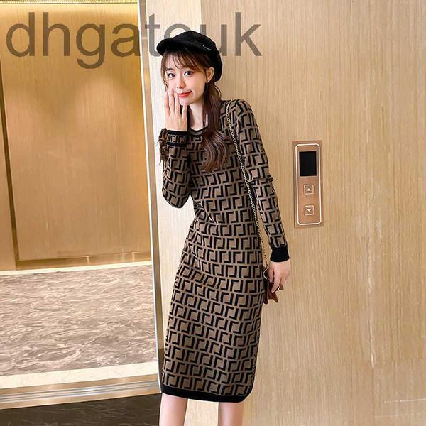 

skirts&skorts designerbrand women's sweaters designer design autumn and winter 2022 new long sleeve knitted dress slim 4m4c