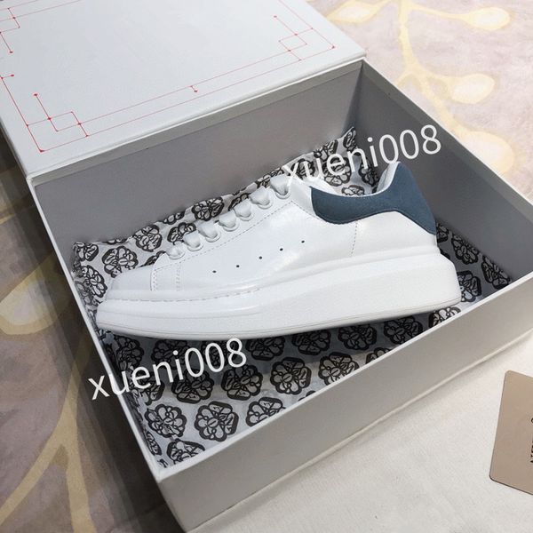

new casual shoes designer women leather lace-up sneaker fashion running trainers letters woman shoe flat printed gym sneakers, Red;white