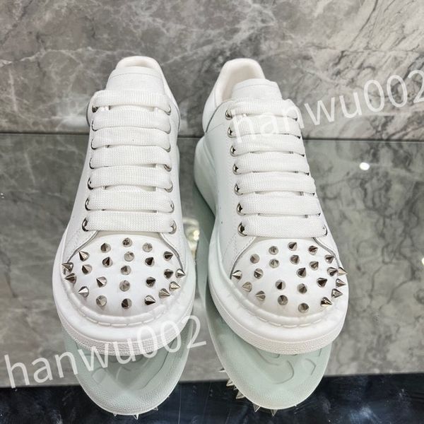 

2023 designer shoes sneaker antiskid light sole flat platform casual shoe canvas design runner, Black