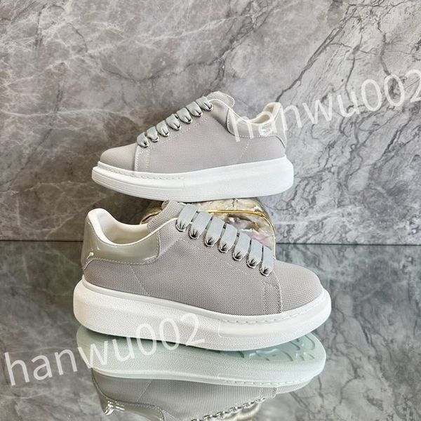

2023 luxury sneakers designer shoes men casual shoes women extraordinary sneaker leather shoe, Black