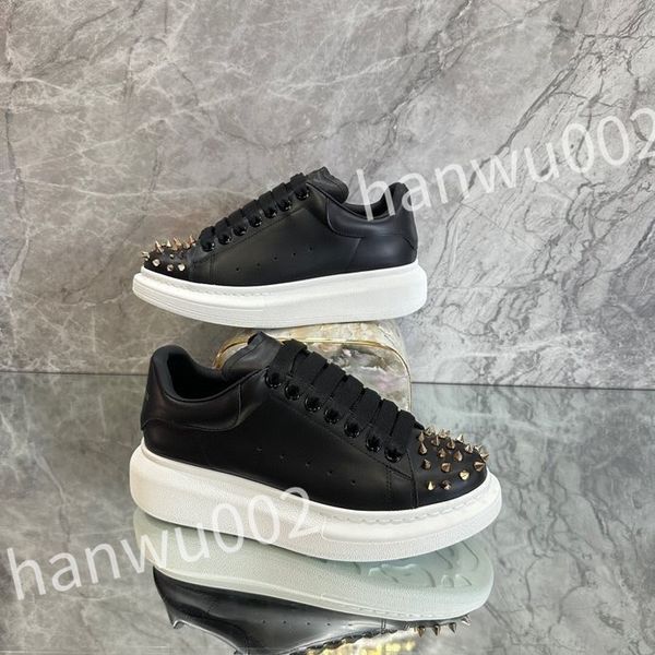

2023 new sneakers designer shoes men casual shoes women extraordinary sneaker leather shoe, Black