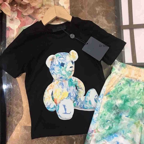 

baby clothes kid designer sets girl boy t shirt children set kids clothes luxury summer shorts sleeve with letters bear graffiti size 90-160, White