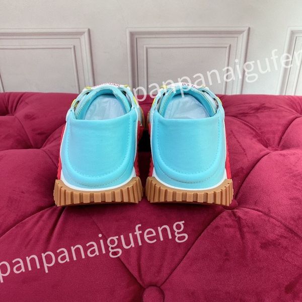 

2023 new luxury women sneakers shoes white black leather trainers famous comfort outdoor trainers men's casual walking