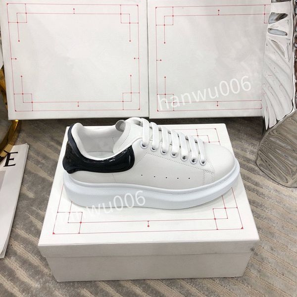 

2023men designer casual shoes sneaker mens sneakers white black green triple pink sail chicago kentucky mens sports platform shoes