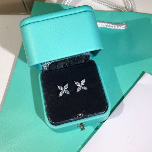 

luxury designer earrings stud classic jewelry ladies earrings four-leaf clover hundred earrings fashion earrings accessories wedding earring, Golden;silver