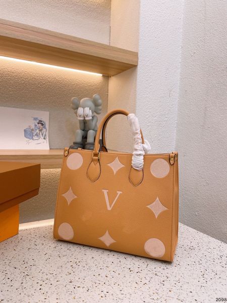 

tote bag super soft leather handbag clutch handbag shoulder crossbody package luxury bradn designer bag onthego bags messenger packages tote