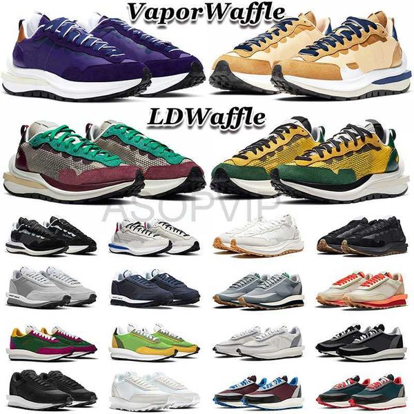 

2022 vaporwaffle running shoes waffle men women ld ldwaffle pegasus fragment black white gum tour yellow royal fuchsia pine green gusto mens