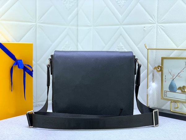 

men's disprict crossbody bag luxurys designers bags men purses classic style fashion pouch n42710 m46255 m45272 022