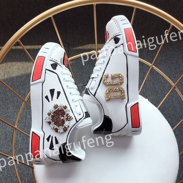 

2023 new luxury calfskin womens sneakers shoes leather trainers famous comfort outdoor trainers men's casual walking, Black