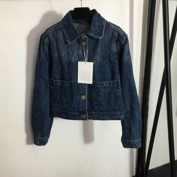 

23ss womens jacket denim coat womens designer clothing logo camellia three-dimensional embossed lapel long sleeve denim coat women clothes a, Black;brown