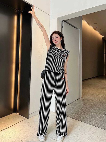 

23ss womens tracksuits womens designer clothing striped casual suit short sleeve t-shirt wide leg pants elastic waist casual pants set women, White