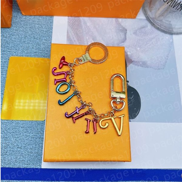 

luxury designer keychain classic brand key buckle letter design handmade gold car keychains mens womens bag wallet pendant fashion accessori, Silver