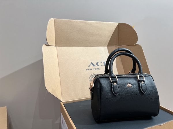 

koujia 2023 new handbag pillow bag shoulder bag simple and versatile designer bag