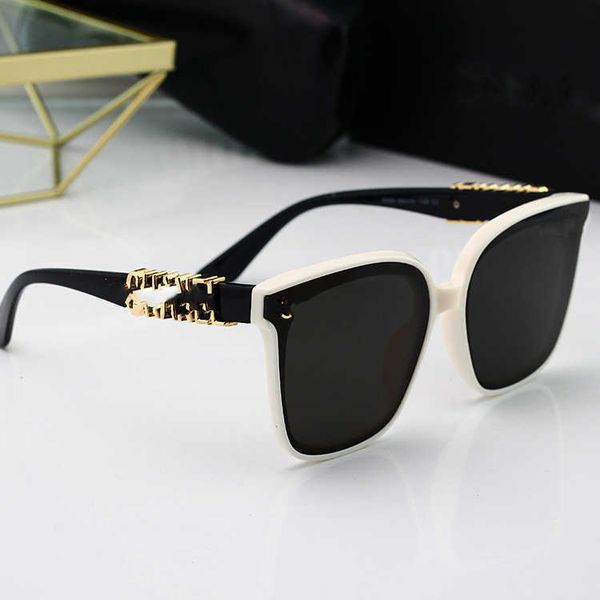

fashion ch designer sunglasses canel large frame small scented women's fashion street p advanced large contrast, White;black