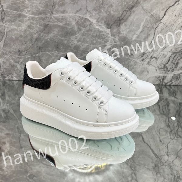 

2023 luxury lady flat casual shoes womens travel leather lace-up sneaker cowhide fashion woman white shoe men gym sneakers, Black